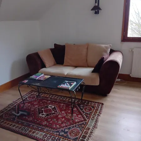 Les Hirondelles 아파트 Blesmes